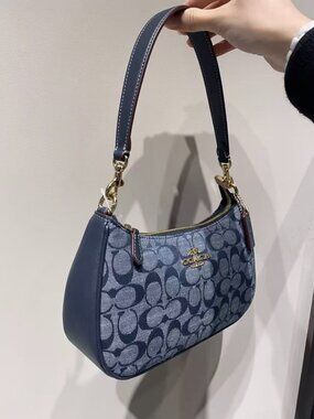 ❤️NWT Coach Outlet Teri Shoulder Bag In Signature Chambray
